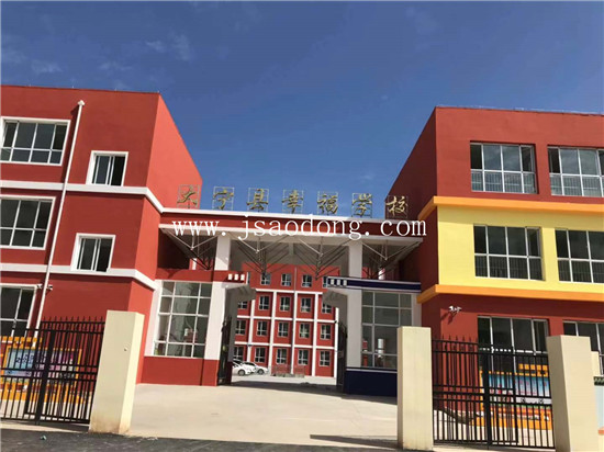 山西临汾大宁县幸福小学太阳能热水系统